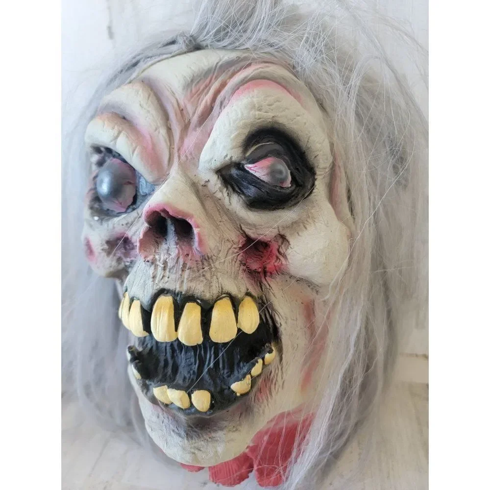 Hanging zombie life size‎ head Grandma Halloween scary prop decor